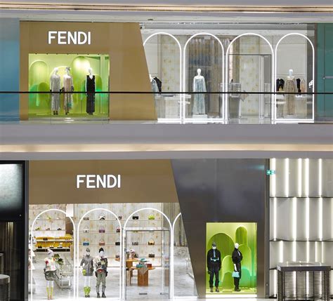 fendi store locations.